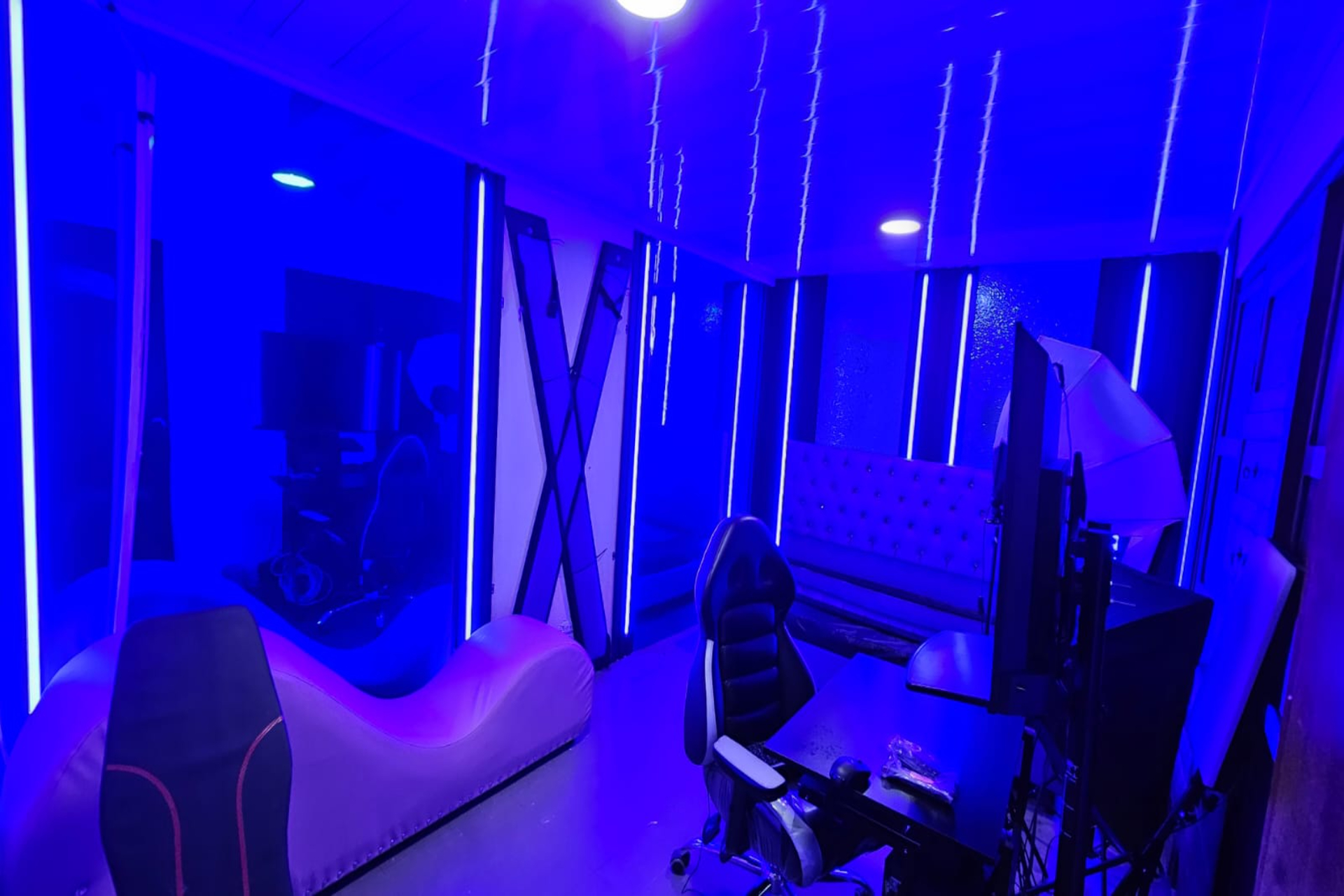 WhatsApp Image 2025-10-07 at 10.08.29 AM (1)