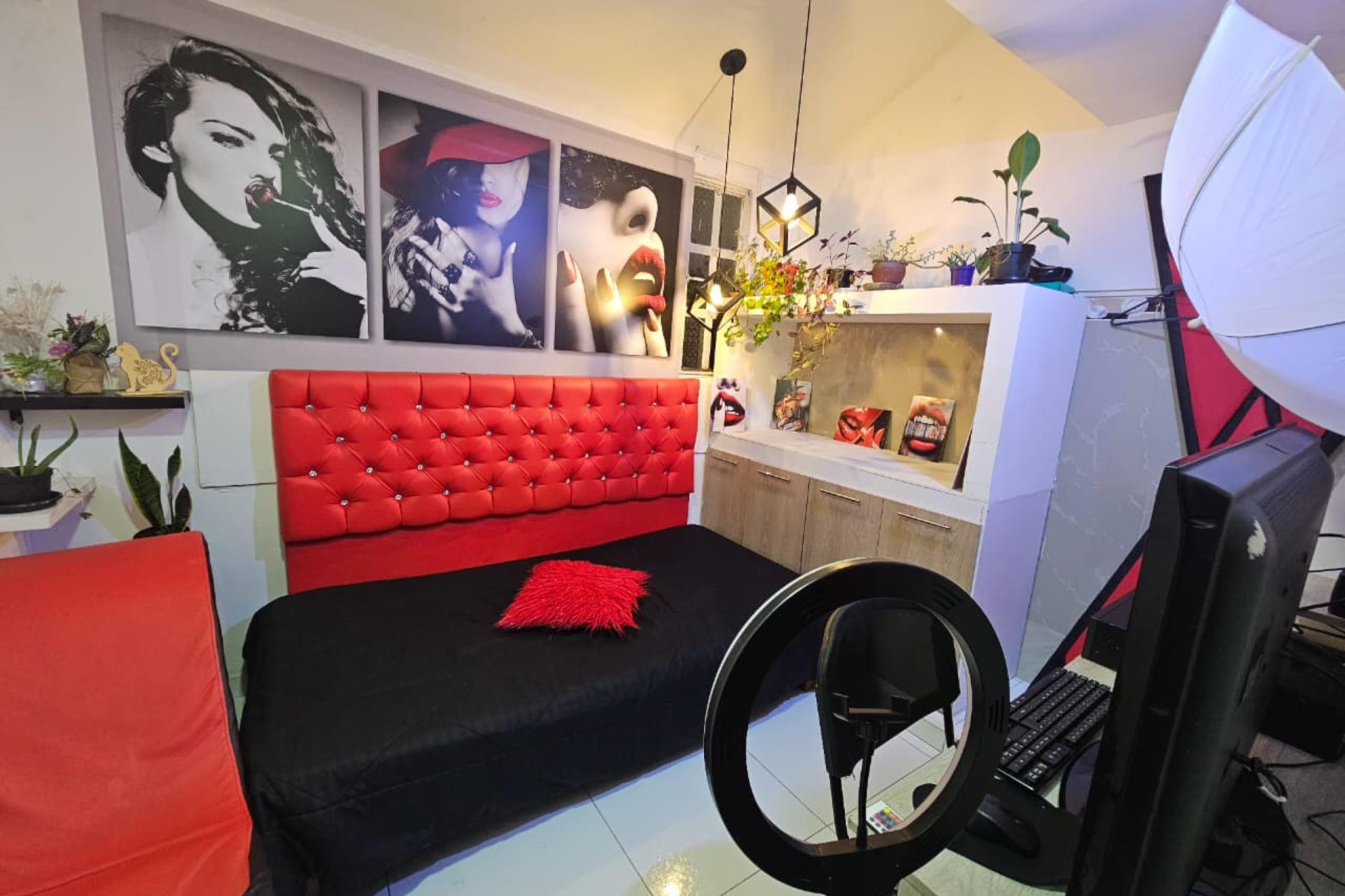 WhatsApp Image 2025-10-07 at 10.18.46 AM